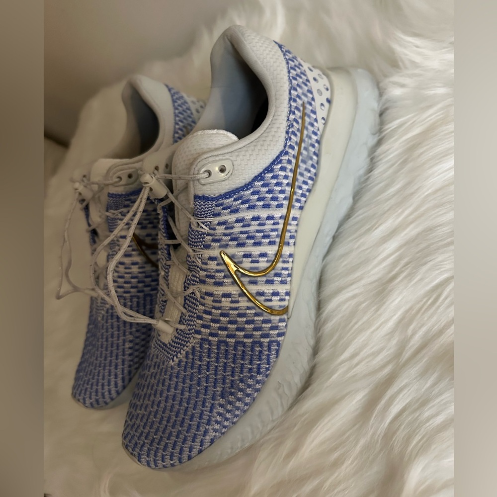 Nike Air Zoom React Infinity Flyknit Women’s Sneakers